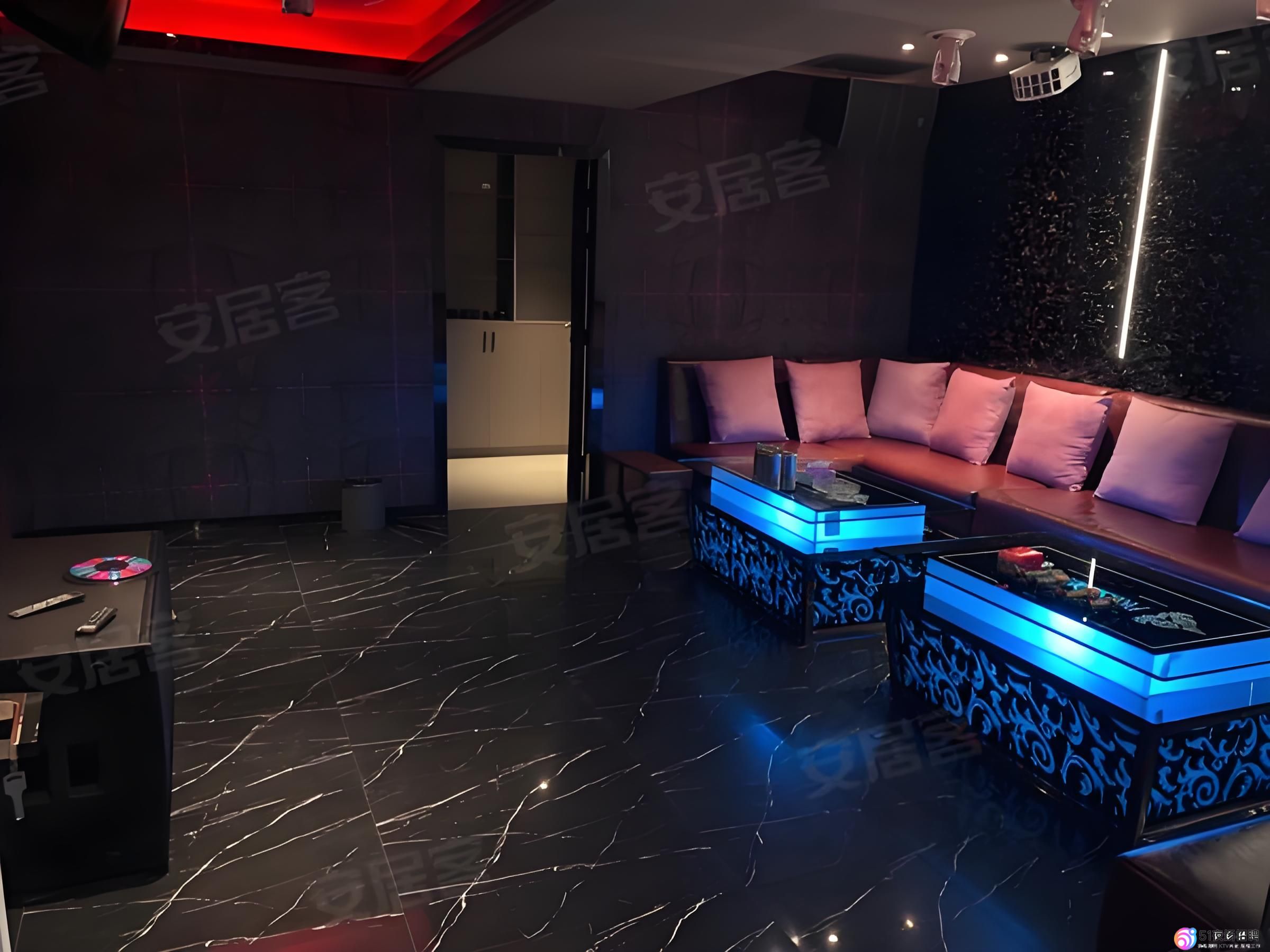 夜总会招聘启事：寻找夜场精英，共创精彩夜晚：薪资待遇优厚，快来加入